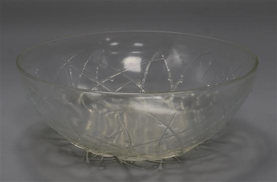 A René Lalique opalescent glass Graines DAsperges No.1 bowl, Marcilhac no.3221, moulded R.Lalique mark, 23.9cm